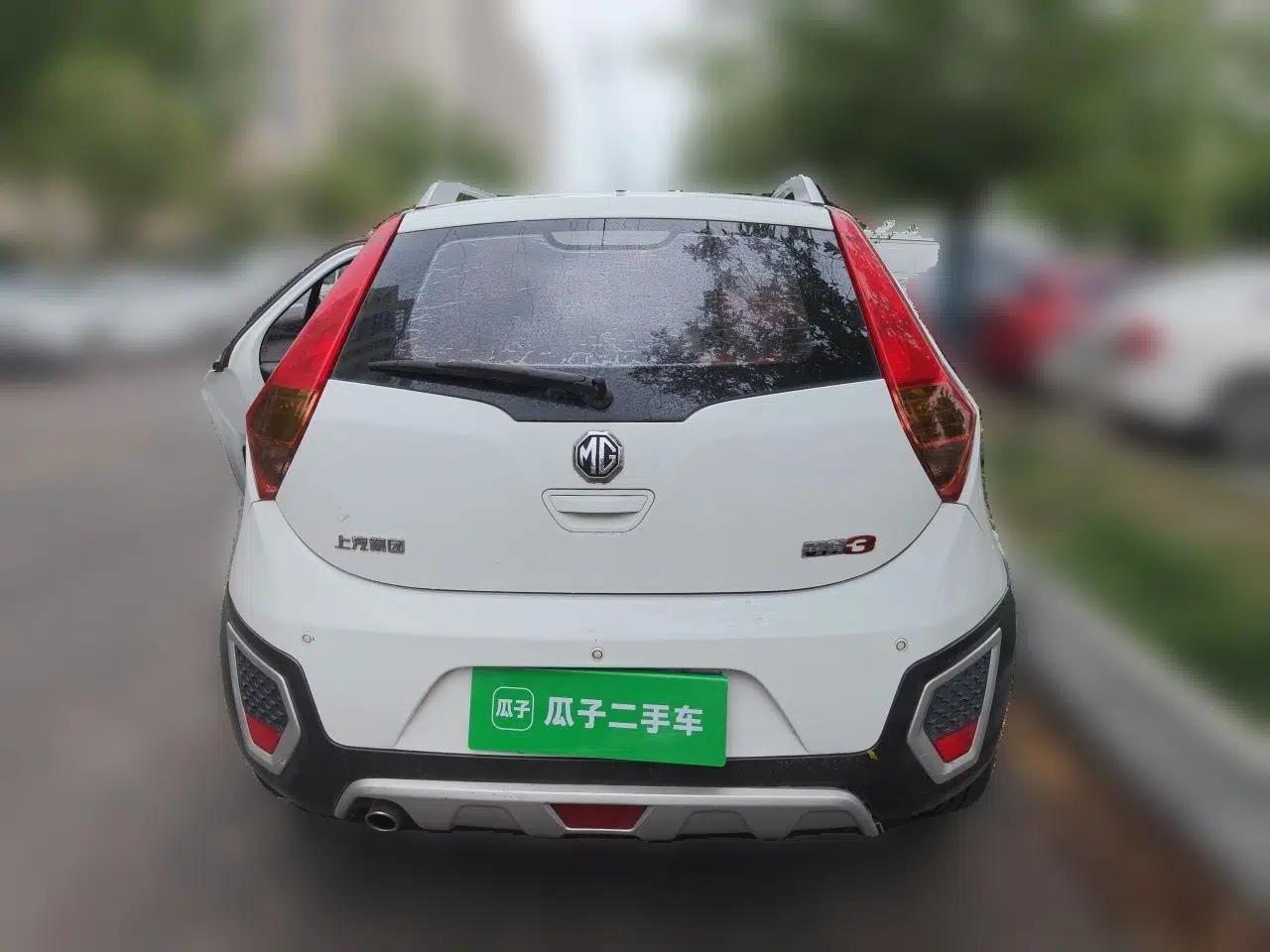 MG 3SW 2015 1.5L AMT Elite Model — миниатюра 5