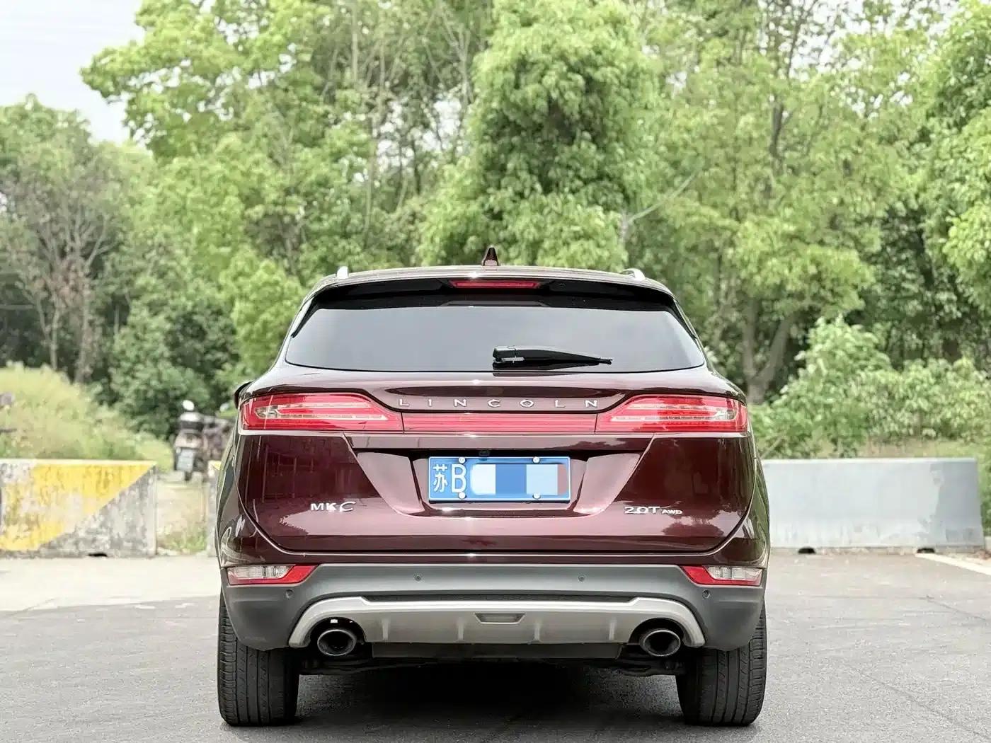 Lincoln MKC 2017 2.0T AWD Premium Edition — миниатюра 6