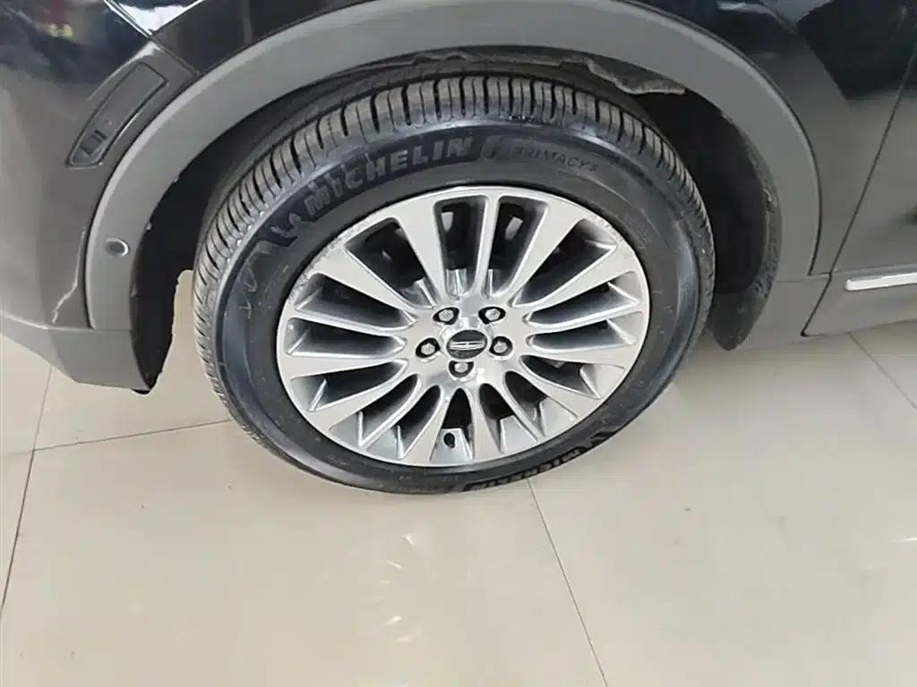 Lincoln MKC 2014 2.0T AWD Premium Edition — миниатюра 23