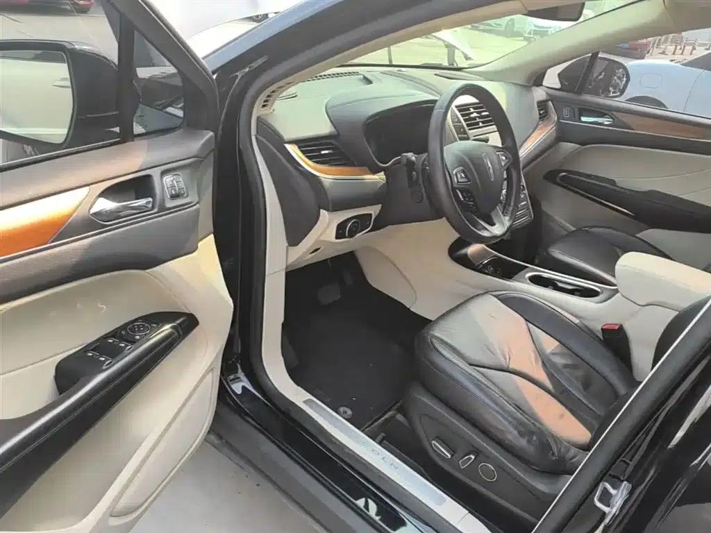 Lincoln MKC 2014 2.0T 2WD Premium Edition — миниатюра 16