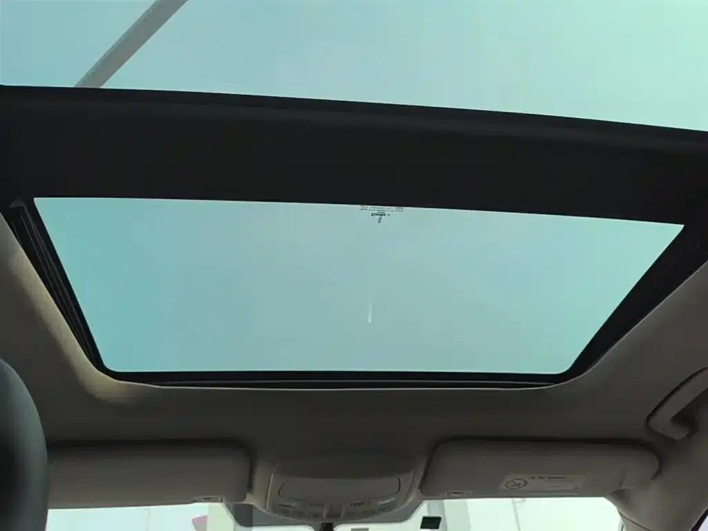 Lincoln MKC 2014 2.0T 2WD Premium Edition — миниатюра 18