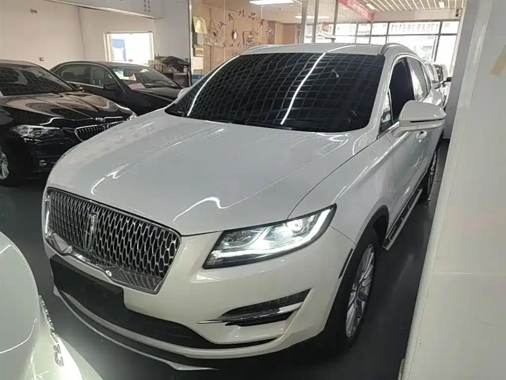 Lincoln MKC 2019 2.0T Two-Wheel Drive Premium Edition (China VI Emission Standard) — миниатюра 2