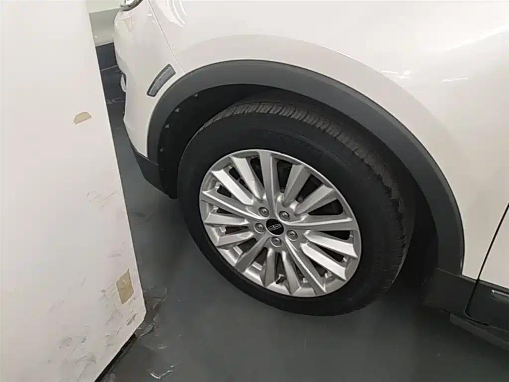 Lincoln MKC 2019 2.0T Two-Wheel Drive Premium Edition (China VI Emission Standard) — миниатюра 23
