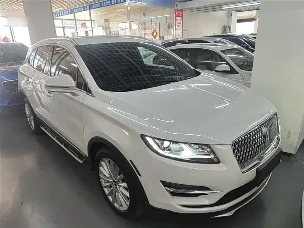 Lincoln MKC 2019 2.0T Two-Wheel Drive Premium Edition (China VI Emission Standard) — миниатюра 4
