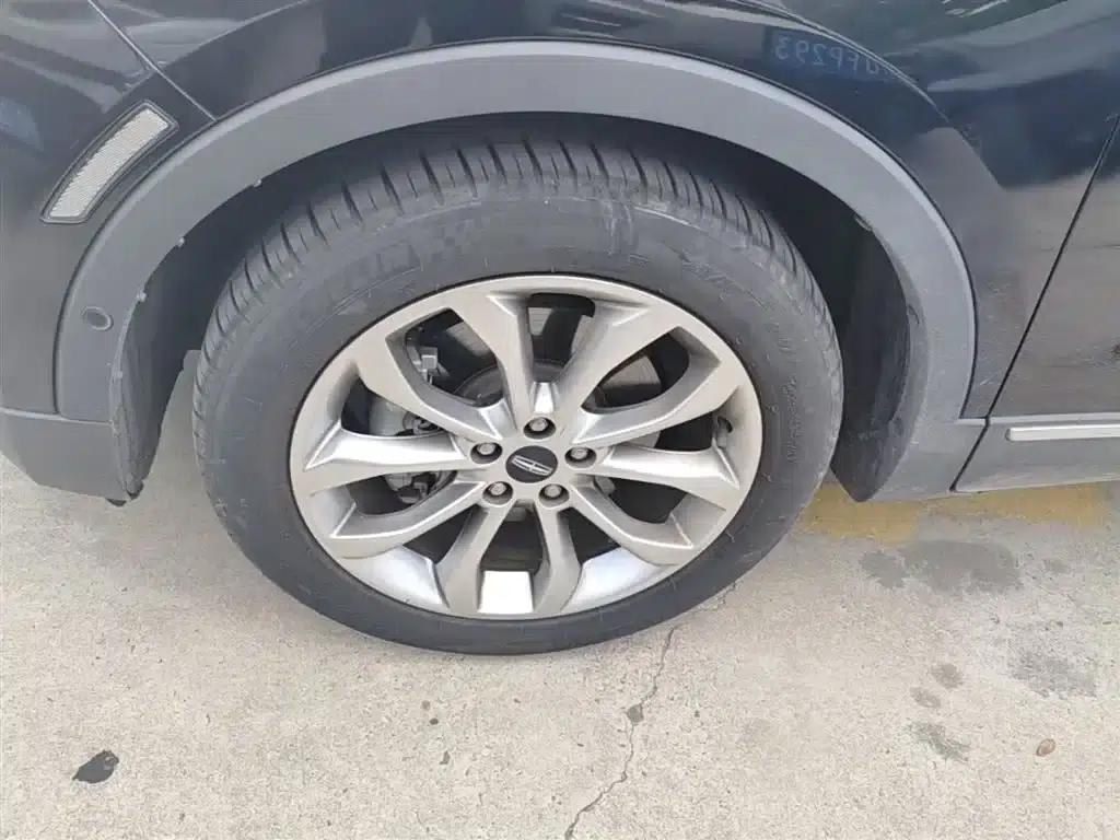 Lincoln MKC 2017 2.0T 2WD Premium Edition — миниатюра 23