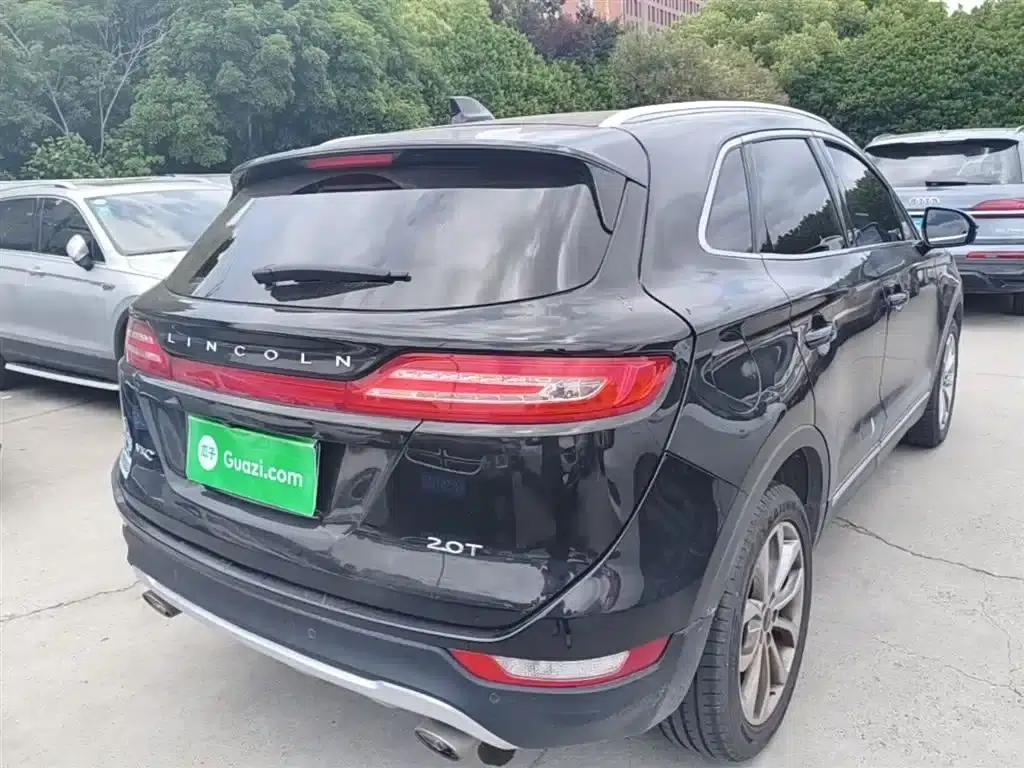 Lincoln MKC 2017 2.0T 2WD Premium Edition — миниатюра 7
