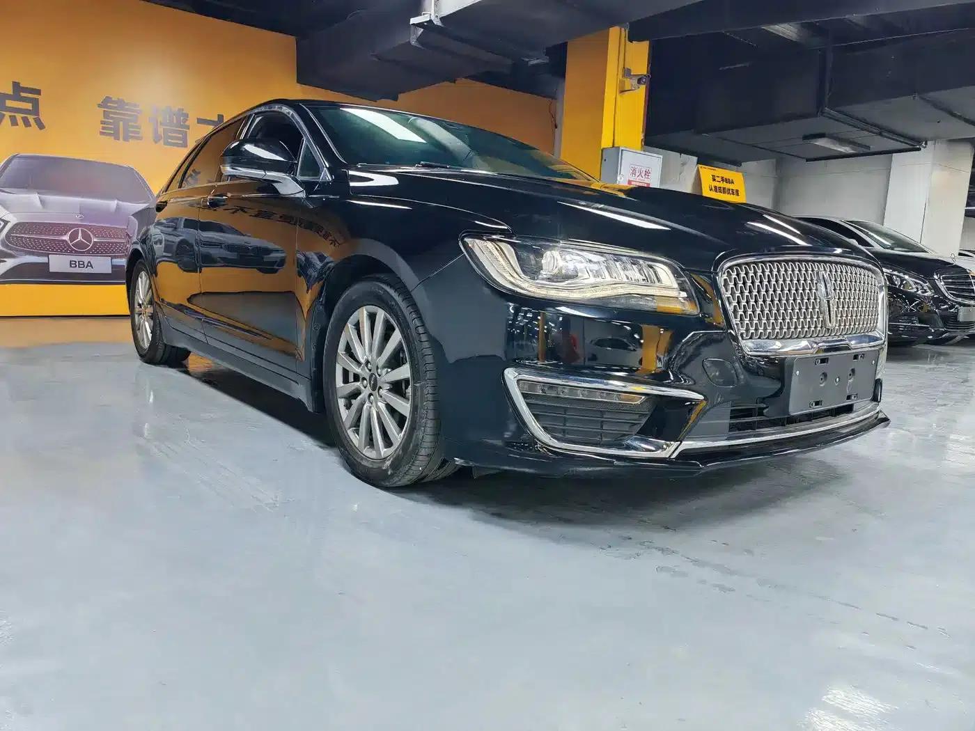 Lincoln MKZ 2019 2.0T Premium Edition (National V Emission Standard) — миниатюра 3