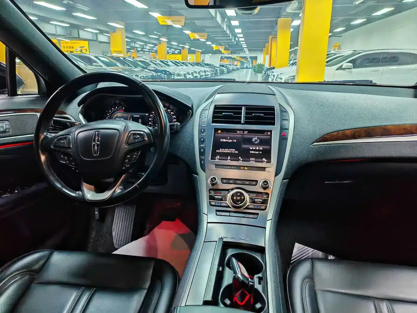 Lincoln MKZ 2019 2.0T Premium Edition (National V Emission Standard) — миниатюра 5