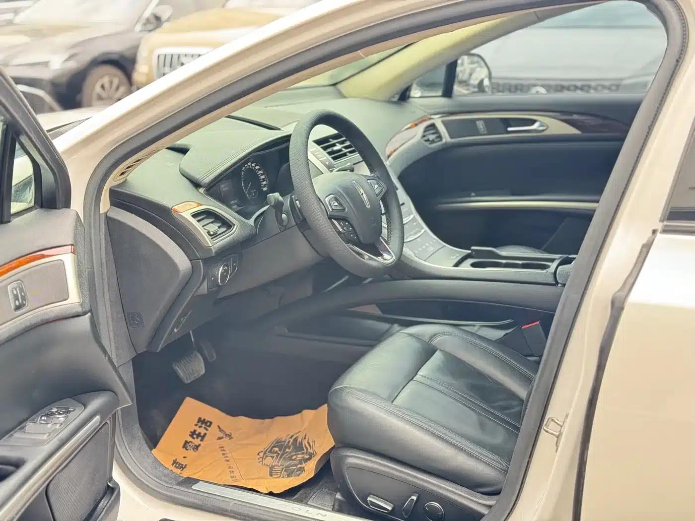 Lincoln MKZ 2014 2.0T Premium Edition — миниатюра 8