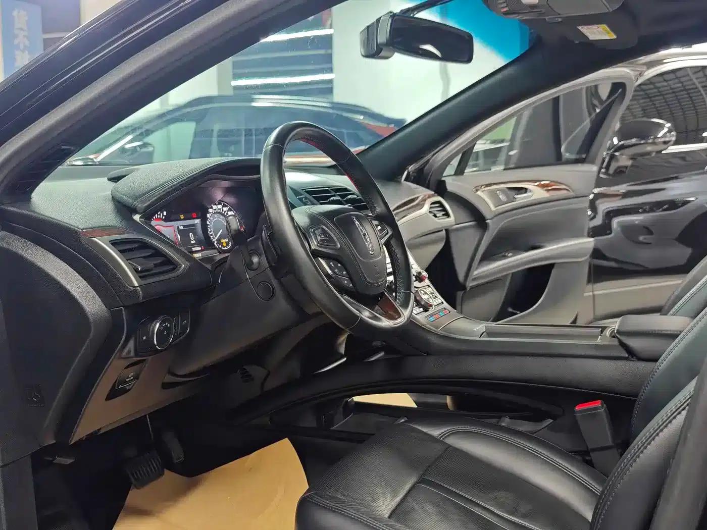 Lincoln MKZ 2017 2.0T Premium Edition — миниатюра 12
