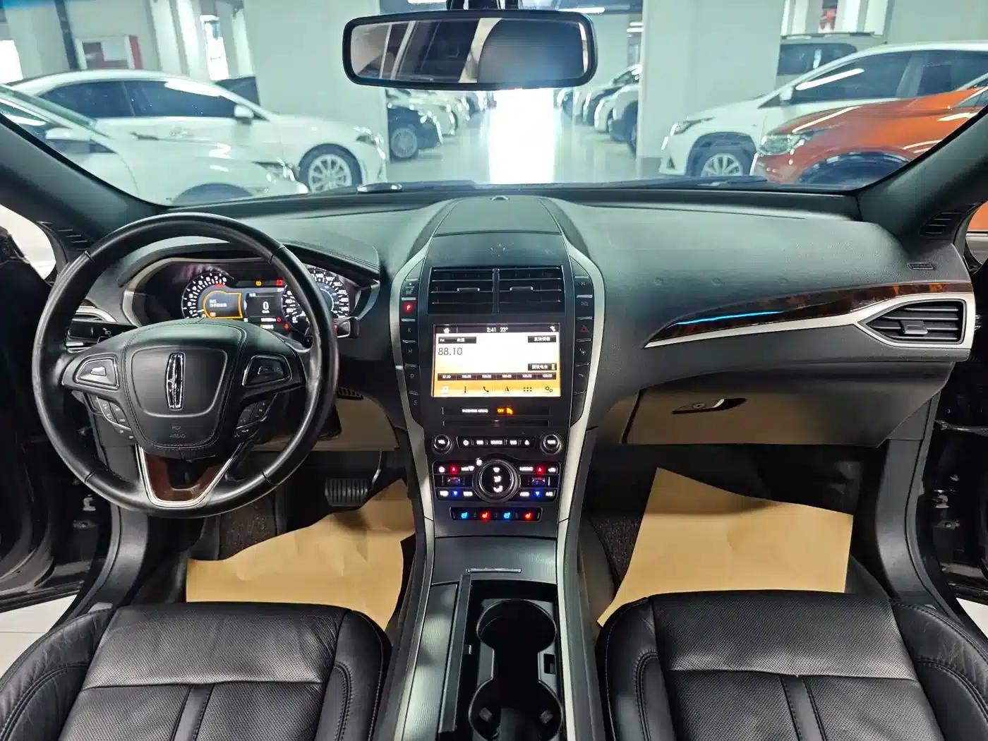 Lincoln MKZ 2017 2.0T Premium Edition — миниатюра 7