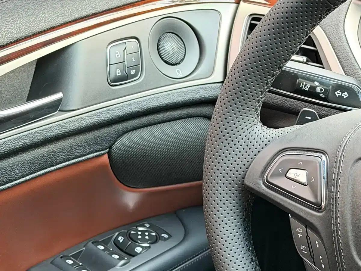 Lincoln MKZ 2017 2.0T Premium Edition — миниатюра 11