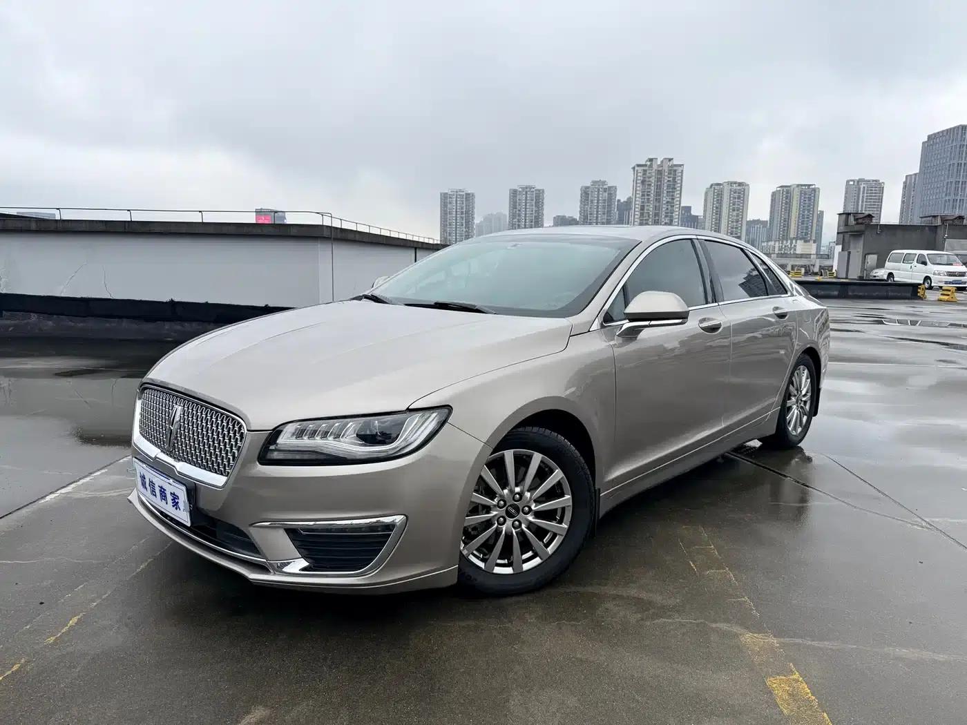 Lincoln MKZ 2019 2.0T Premium Edition (National V Emission Standard) — миниатюра 1