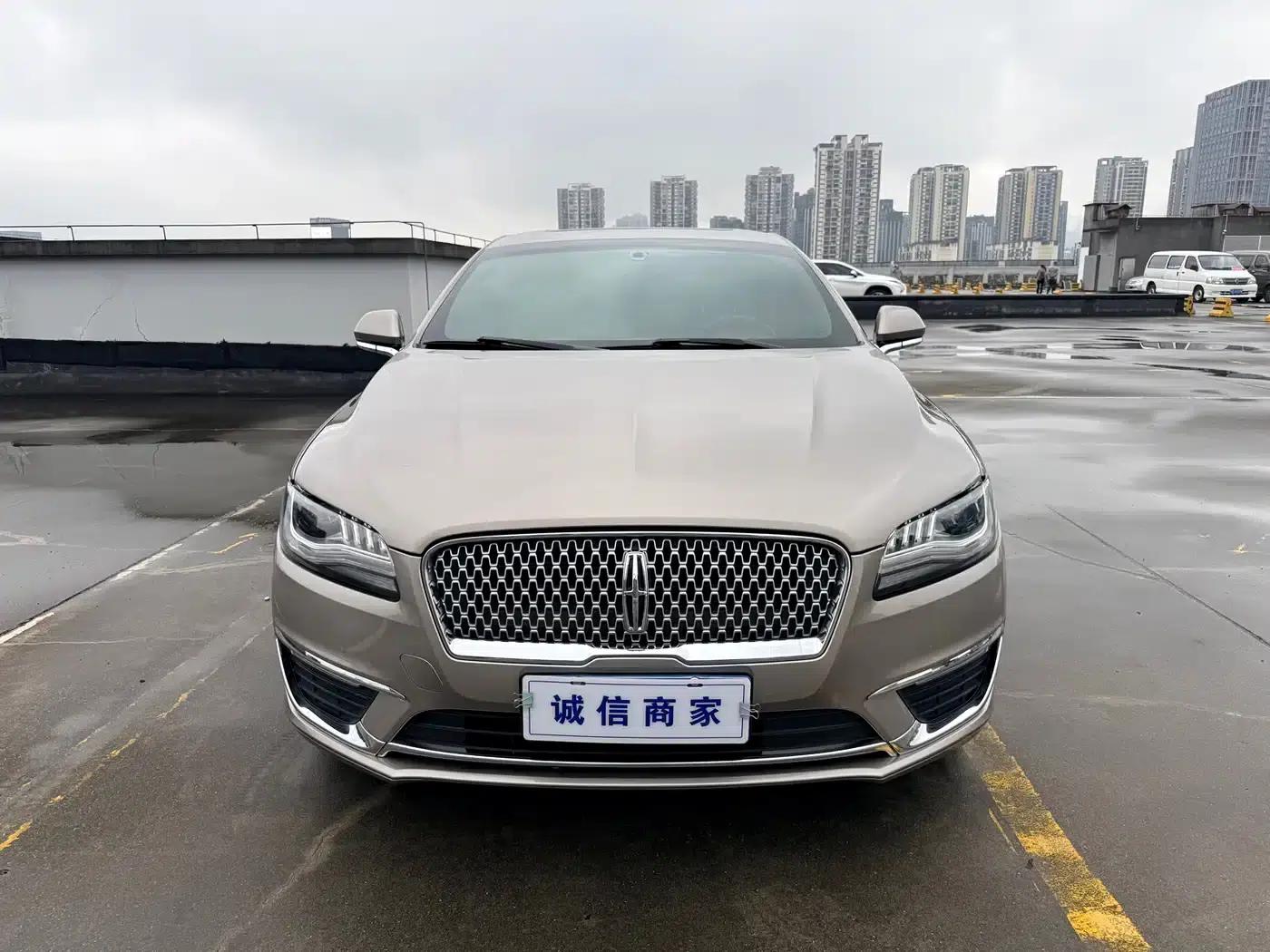 Lincoln MKZ 2019 2.0T Premium Edition (National V Emission Standard) — миниатюра 2