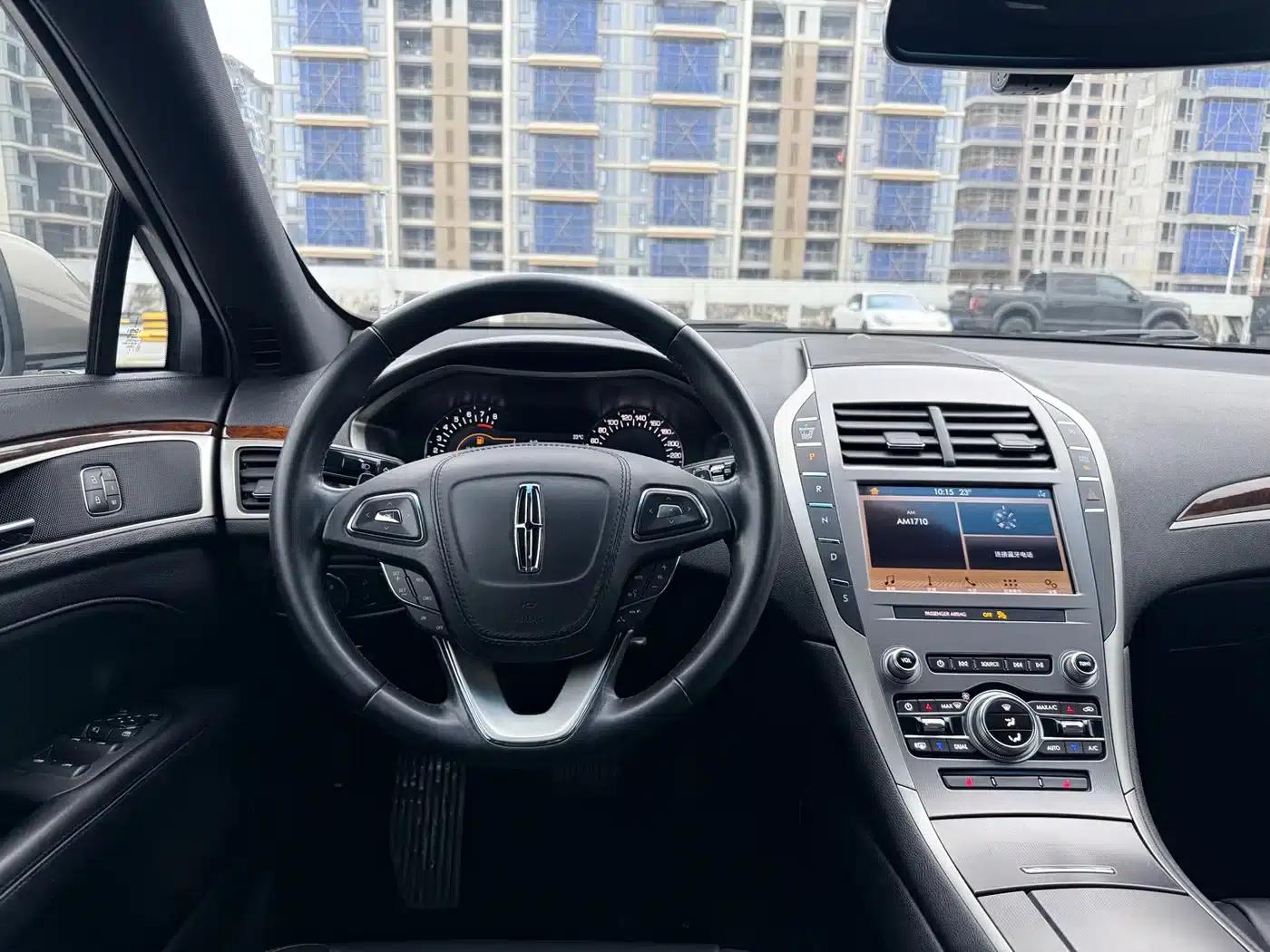 Lincoln MKZ 2019 2.0T Premium Edition (National V Emission Standard) — миниатюра 17