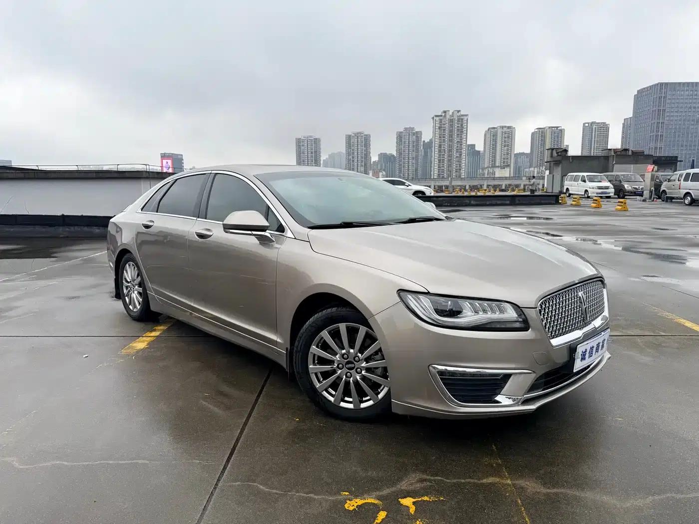 Lincoln MKZ 2019 2.0T Premium Edition (National V Emission Standard) — миниатюра 3