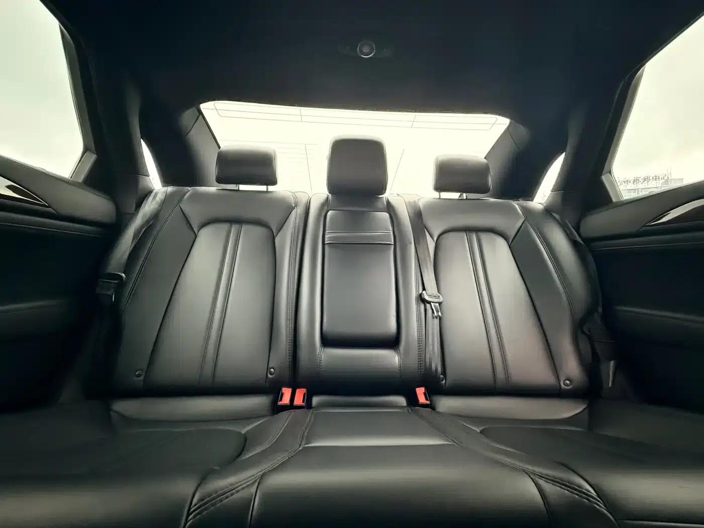 Lincoln MKZ 2019 2.0T Premium Edition (National V Emission Standard) — миниатюра 21
