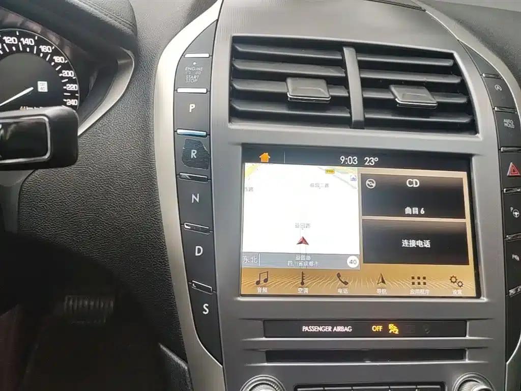 Lincoln MKZ 2018 2.0T Premium Edition — миниатюра 14