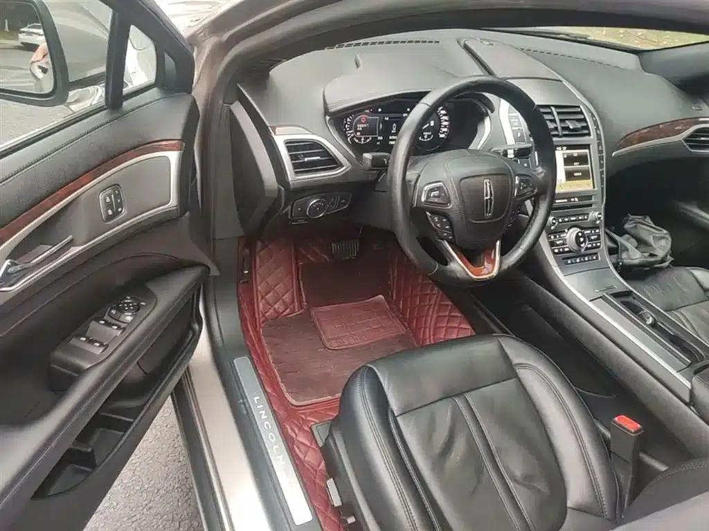 Lincoln MKZ 2018 2.0T Premium Edition — миниатюра 16