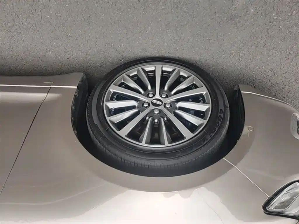 Lincoln MKZ 2018 2.0T Premium Edition — миниатюра 23