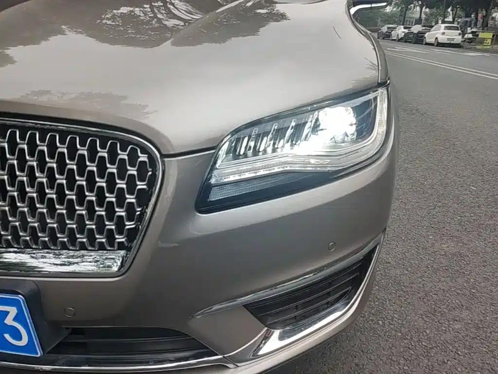 Lincoln MKZ 2018 2.0T Premium Edition — миниатюра 24