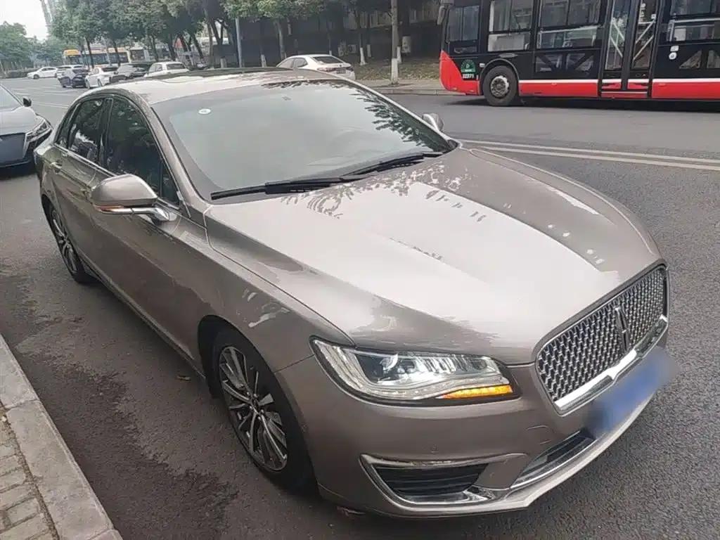 Lincoln MKZ 2018 2.0T Premium Edition — миниатюра 4