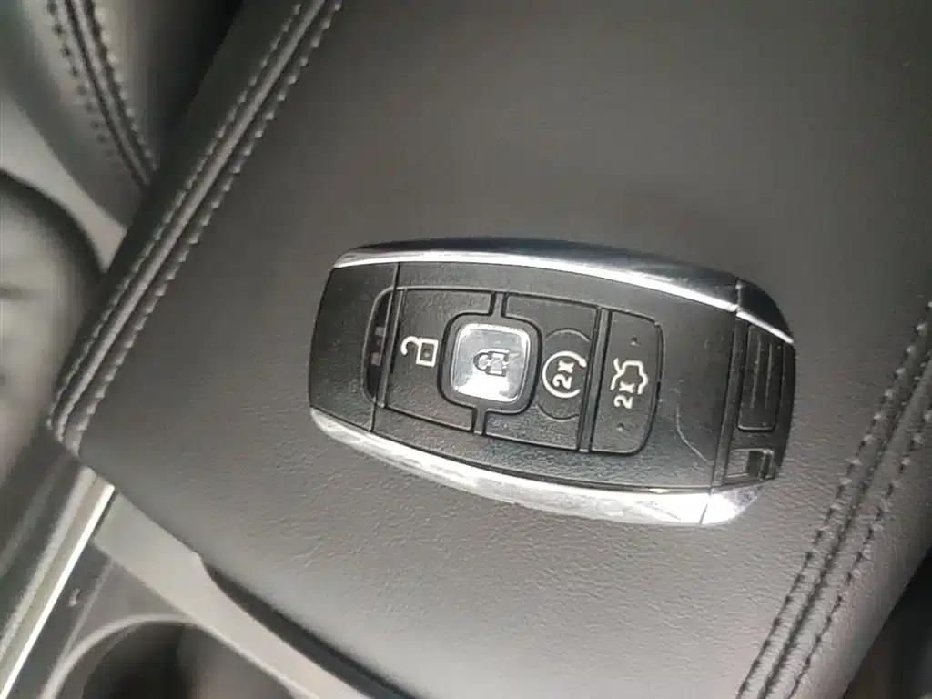 Lincoln MKZ 2018 2.0T Premium Edition — миниатюра 9