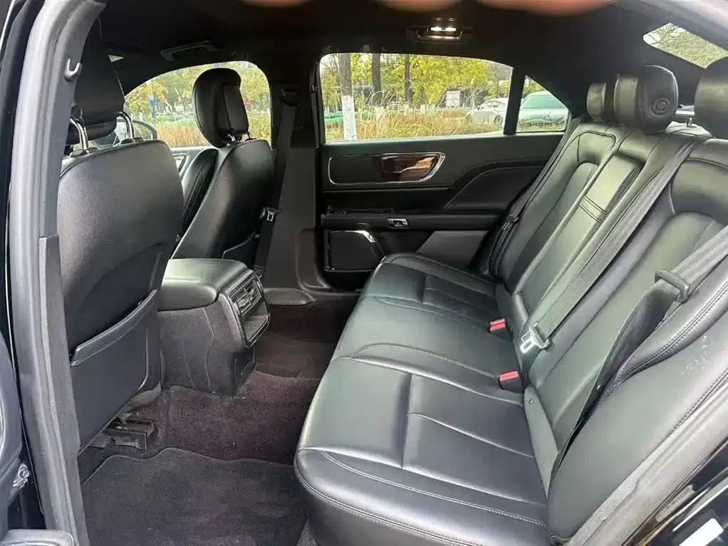 Lincoln Continental 2018 2.0T Two-Wheel Drive Premium Edition — миниатюра 4