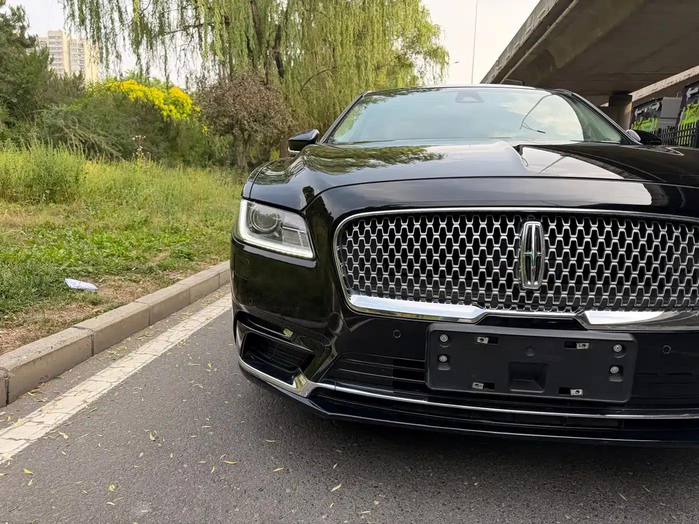 Lincoln Continental 2017 2.0T Two-Wheel Drive Premium Edition — миниатюра 14