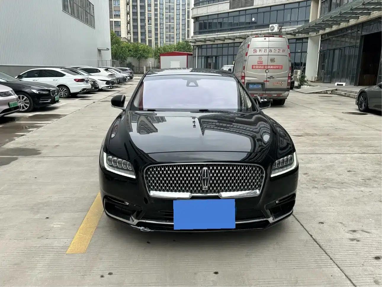 Lincoln Continental 2018 3.0T AWD Reserve — миниатюра 2