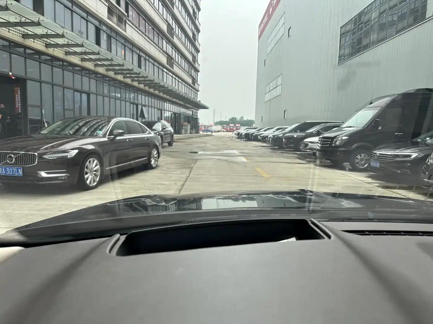Lincoln Continental 2018 3.0T AWD Reserve — миниатюра 16