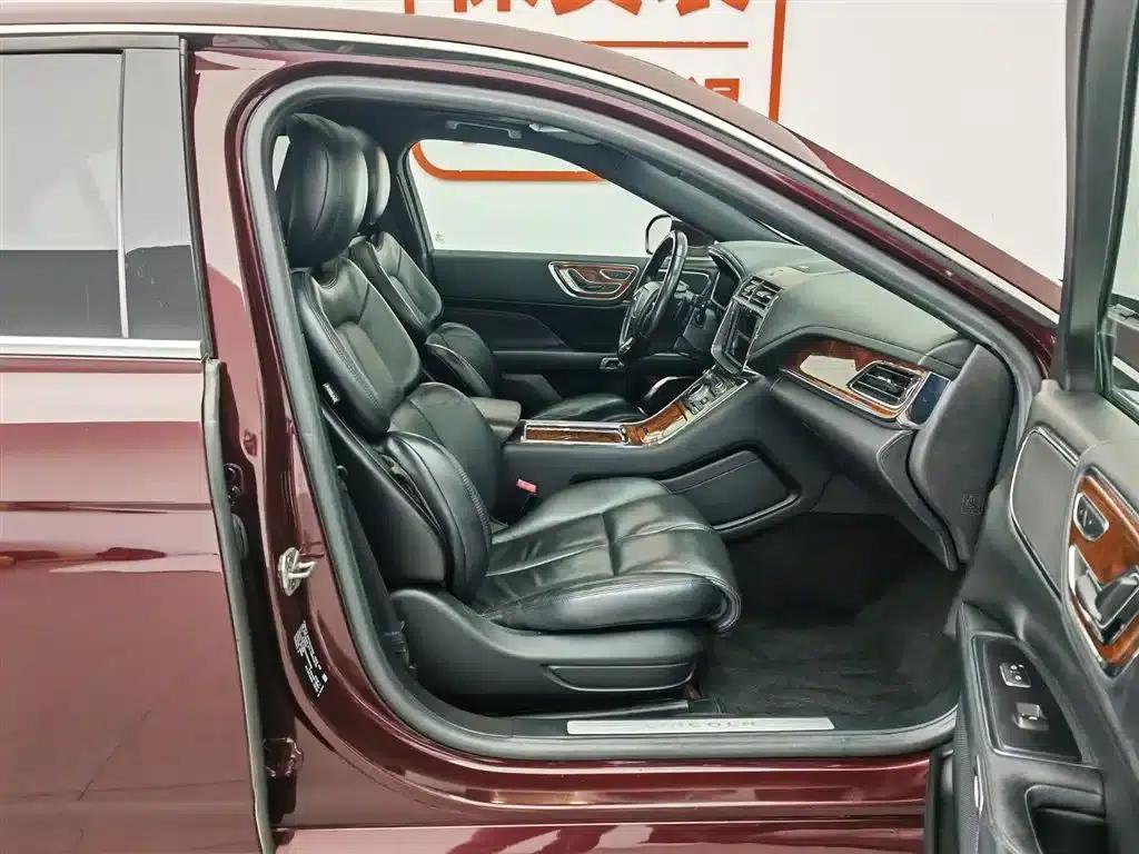 Lincoln Continental 2017 2.0T Two-Wheel Drive Premium Edition — миниатюра 23