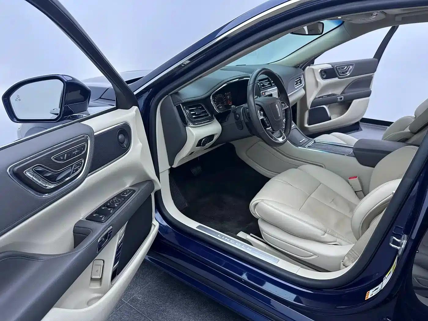 Lincoln Continental 2017 3.0T AWD Reserve — миниатюра 18