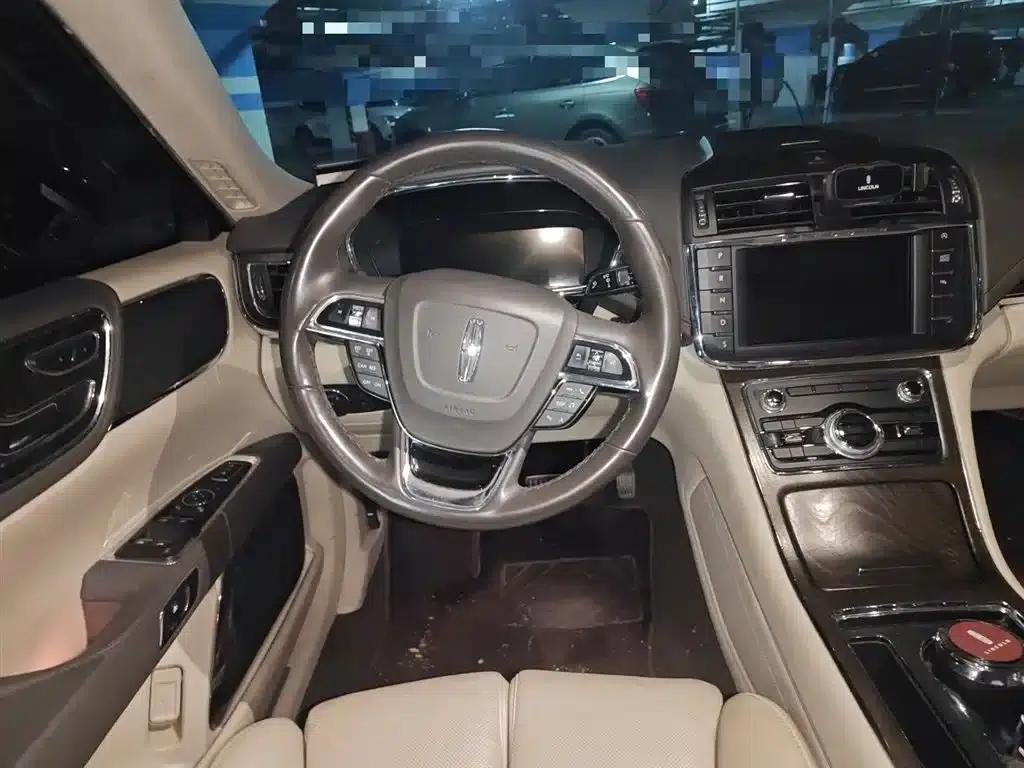 Lincoln Continental 2019 2.0T Two-Wheel Drive Premium Edition (China VI Emission Standard) — миниатюра 3