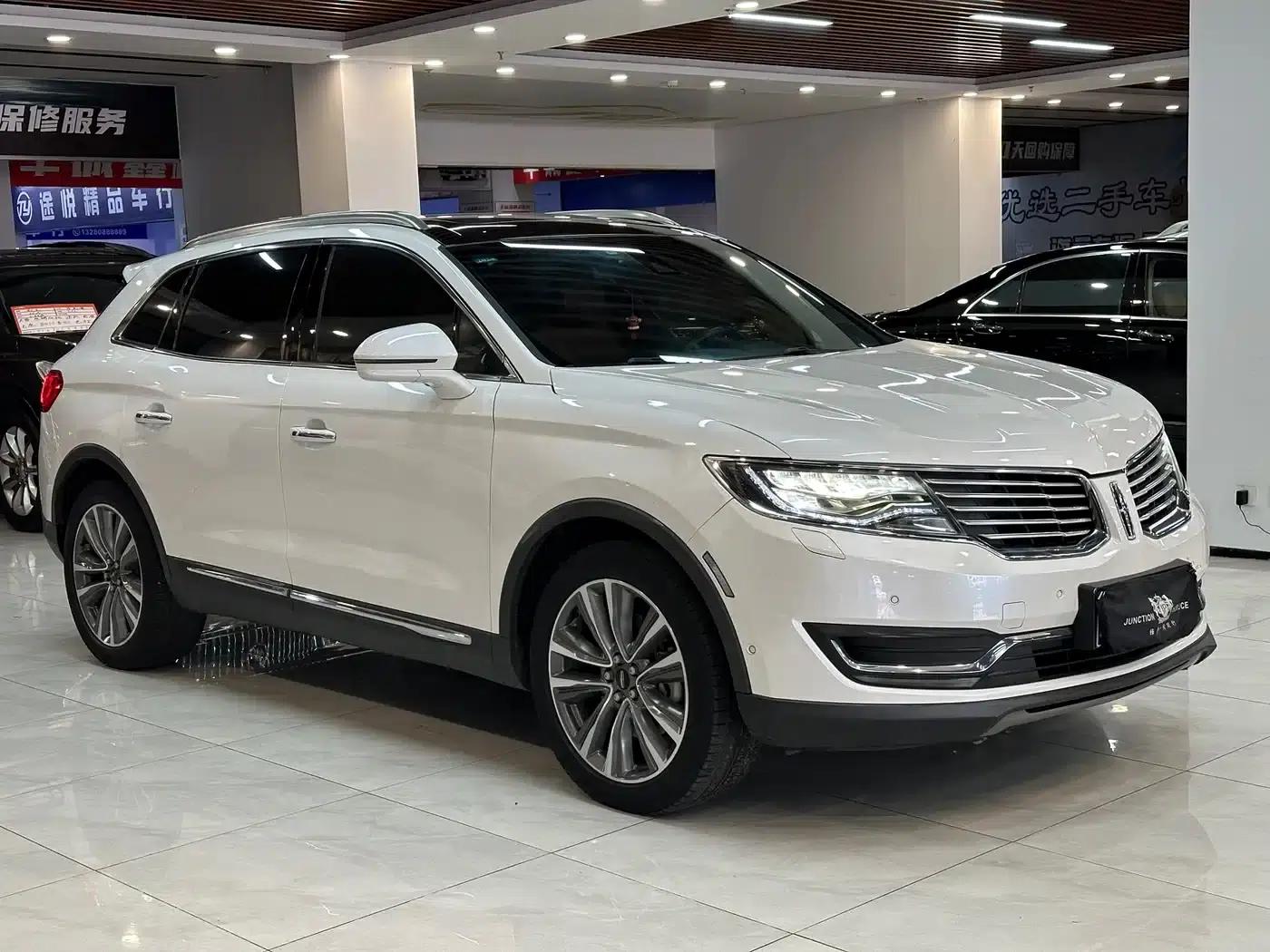 Lincoln MKX 2015 2.7T AWD Premium Edition — миниатюра 3