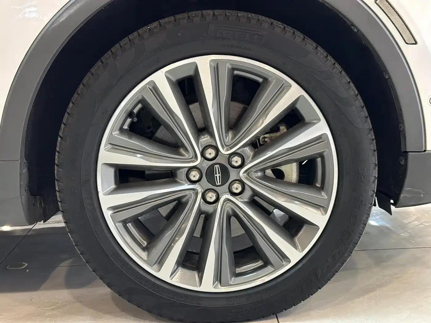 Lincoln MKX 2015 2.7T AWD Premium Edition — миниатюра 23