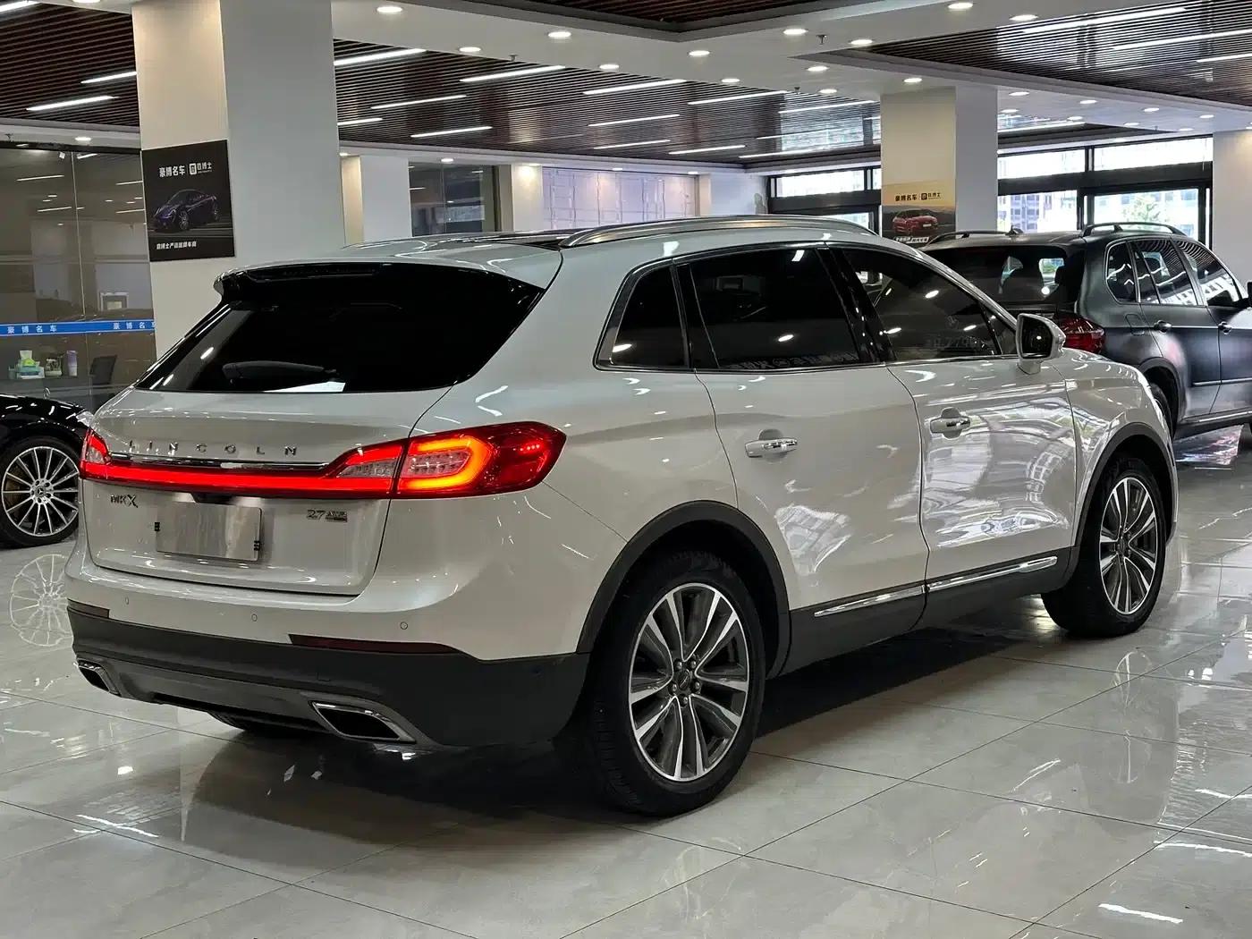 Lincoln MKX 2015 2.7T AWD Premium Edition — миниатюра 6