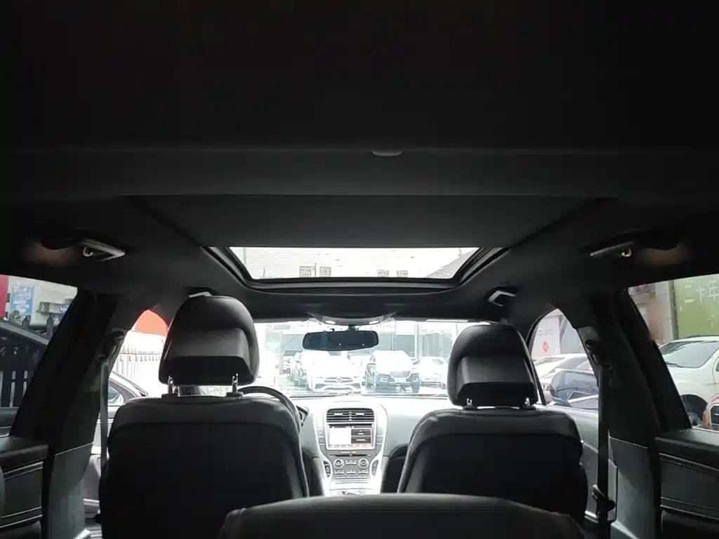 Lincoln MKX 2017 2.0T Two-Wheel Drive Premium Edition — миниатюра 18
