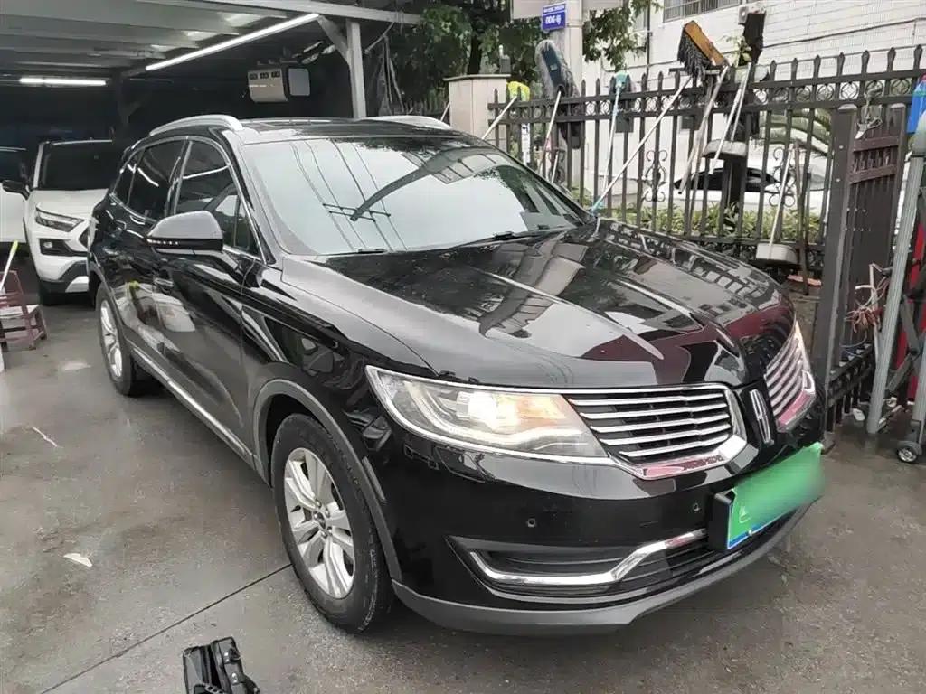 Lincoln MKX 2017 2.0T Two-Wheel Drive Premium Edition — миниатюра 4