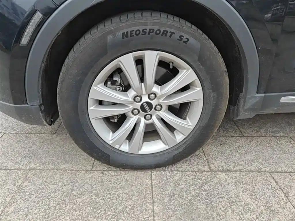 Lincoln MKX 2017 2.0T Two-Wheel Drive Premium Edition — миниатюра 23