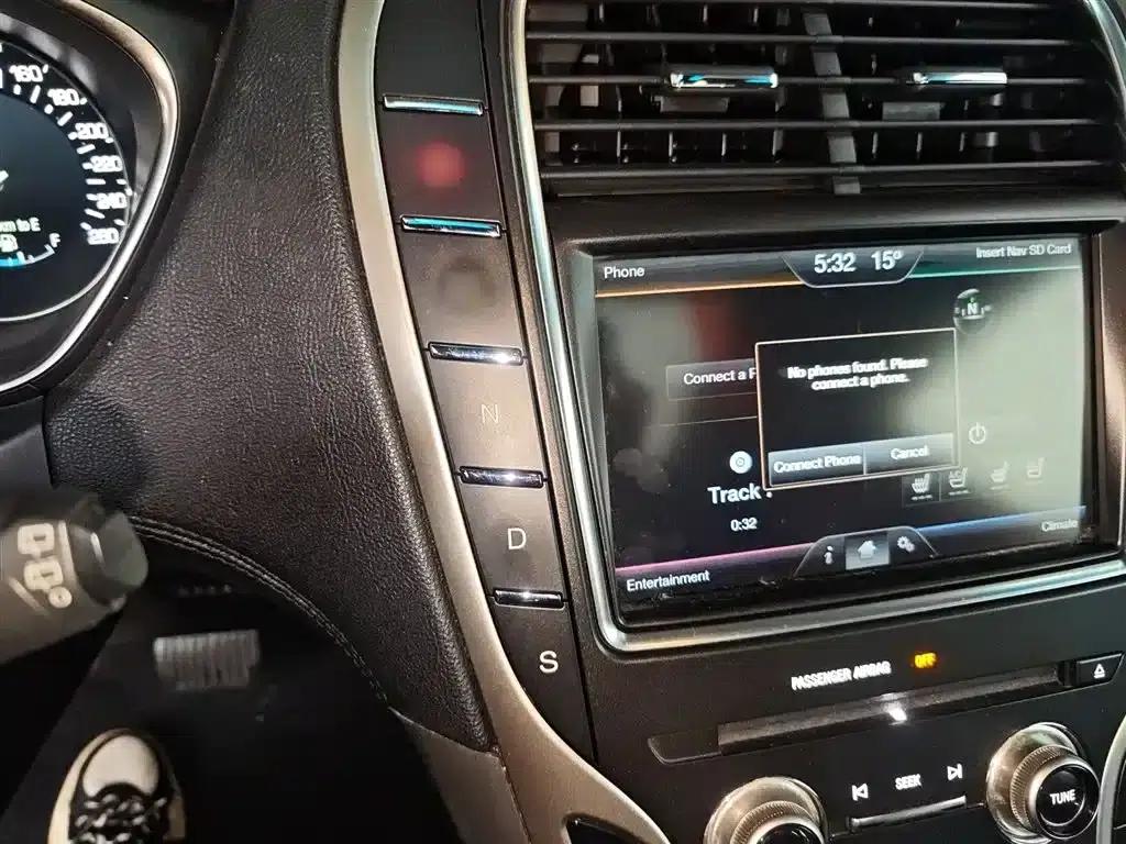Lincoln MKX 2015 2.0T AWD Premium Edition — миниатюра 7