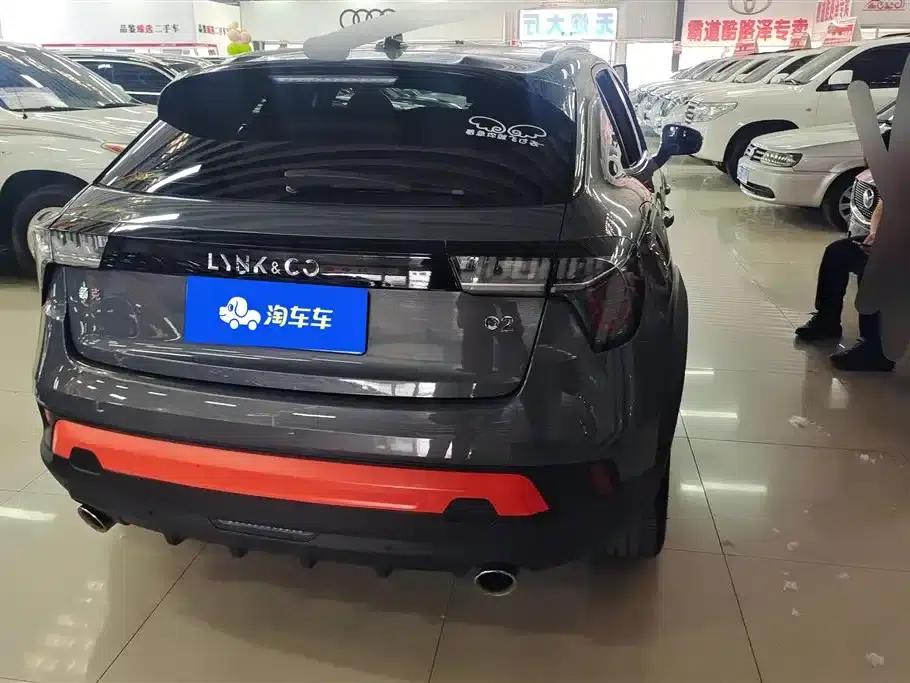 Lynk & Co 02 2019 1.5T DCT 2WD Premium Edition (China VI Emission Standard) — миниатюра 3