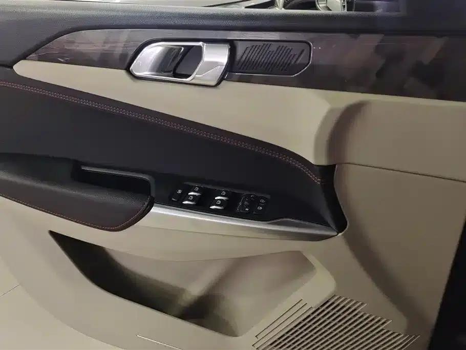 Lynk & Co 02 2019 1.5T DCT 2WD Premium Edition (China VI Emission Standard) — миниатюра 7