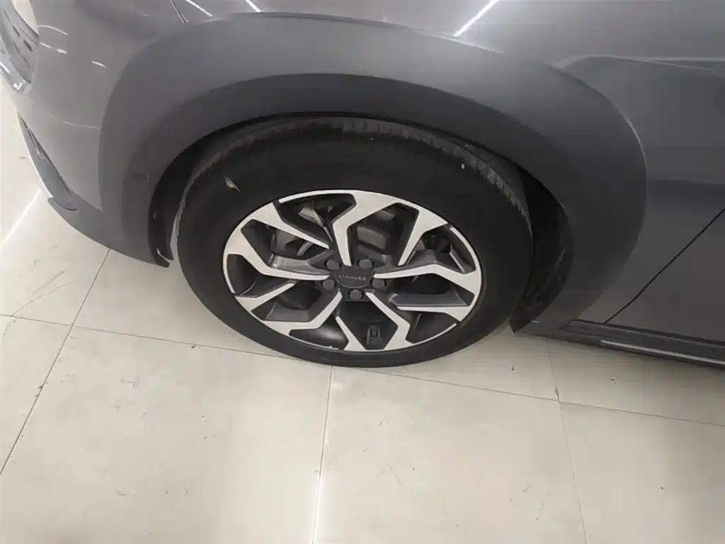 Lynk & Co 02 2018 1.5T DCT 2WD Pro Edition (National V Emission Standard) — миниатюра 23