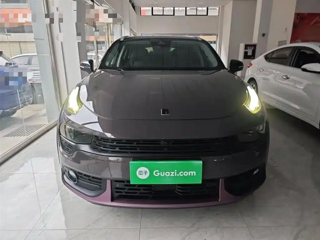 Lynk & Co 02 2020 1.5T DCT 2WD Pro Edition — миниатюра 3