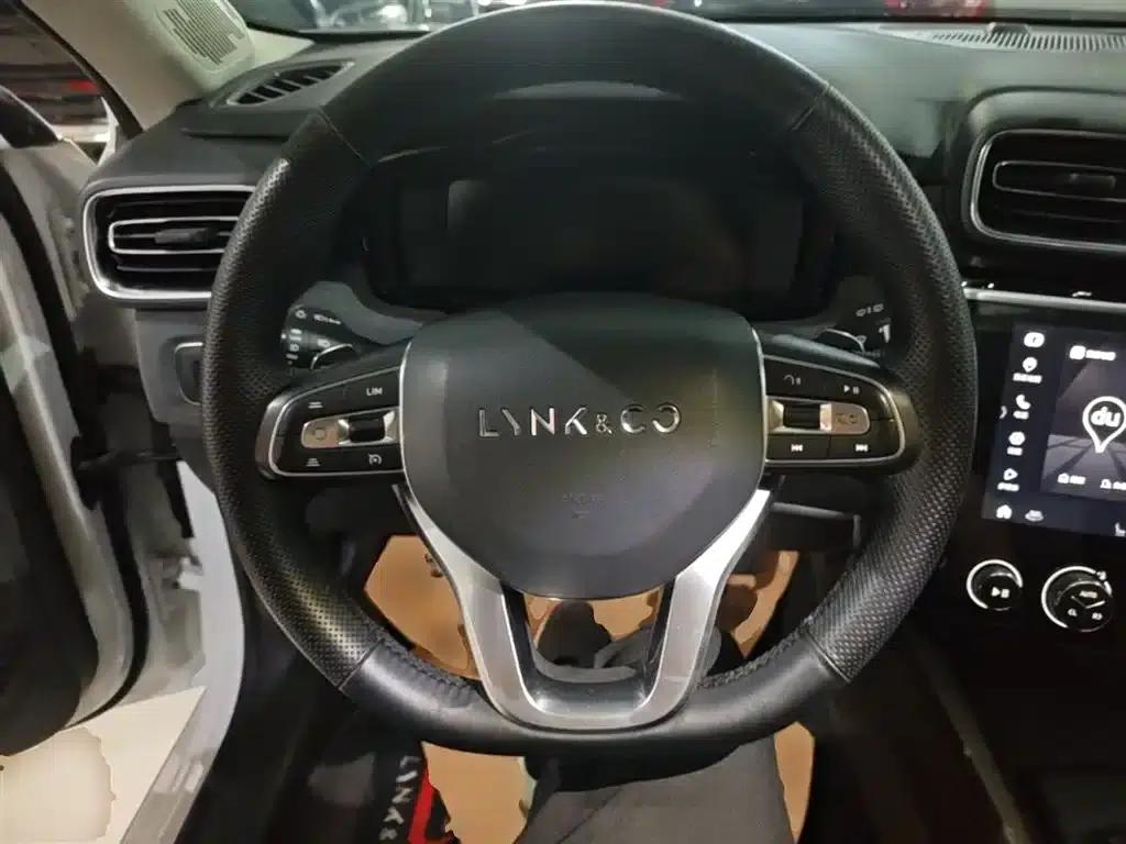 Lynk & Co 02 2019 High-Performance Edition 2.0T Automatic 2WD Pro Version (China VI Emission Standard) — миниатюра 11