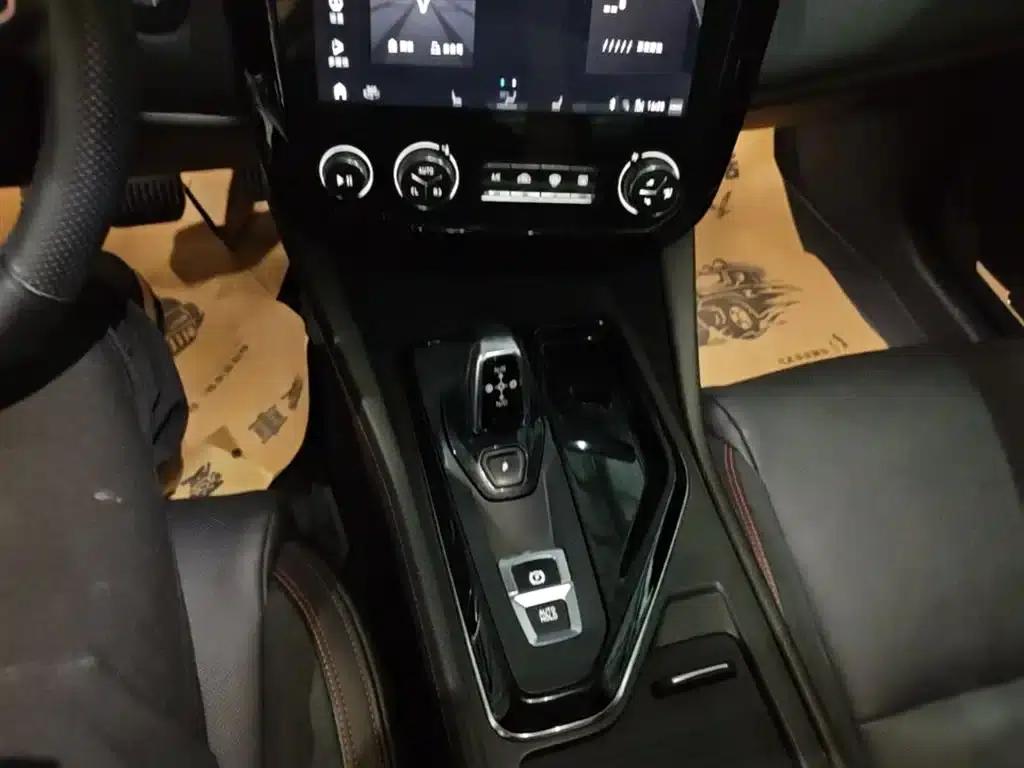 Lynk & Co 02 2019 High-Performance Edition 2.0T Automatic 2WD Pro Version (China VI Emission Standard) — миниатюра 14