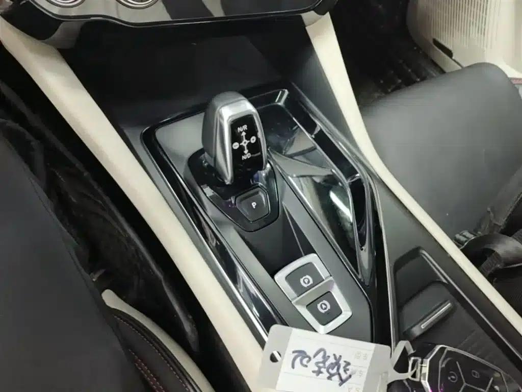 Lynk & Co 02 2018 1.5T DCT 2WD Pro Edition (National V Emission Standard) — миниатюра 14