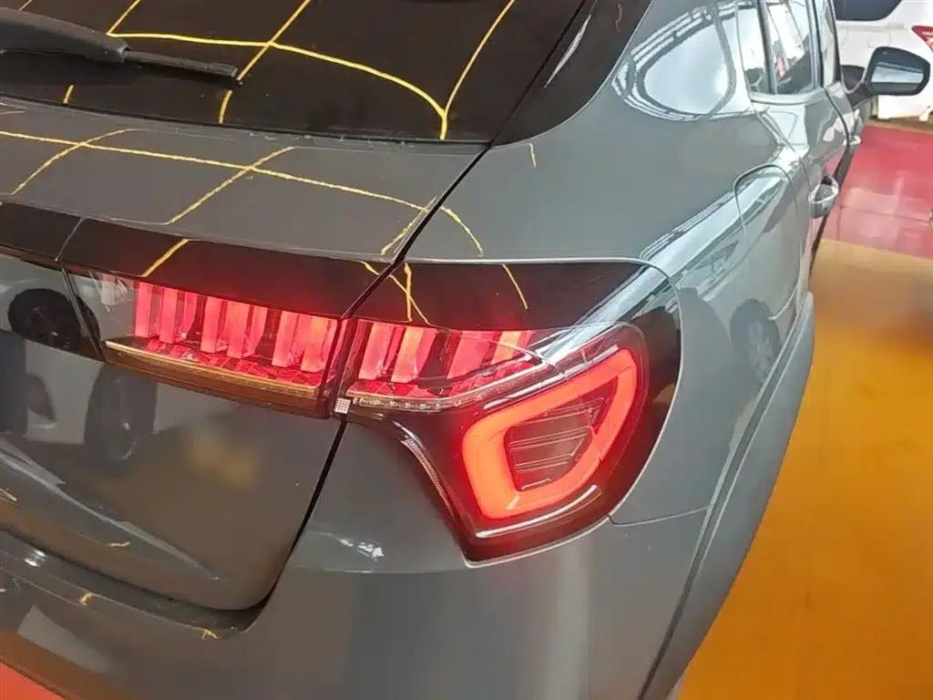 Lynk & Co 02 2018 1.5T DCT 2WD Pro Edition (National V Emission Standard) — миниатюра 8