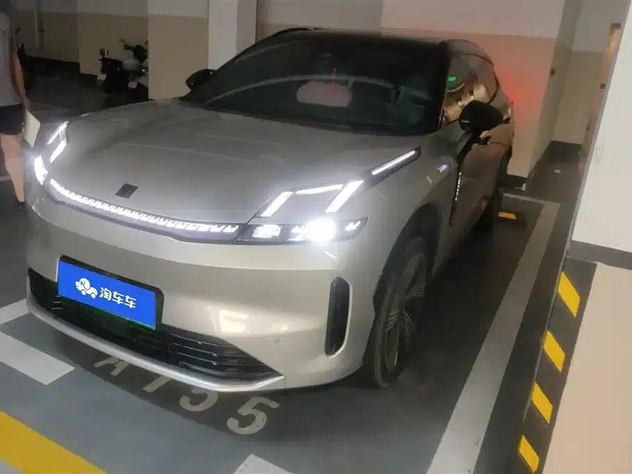 Lynk & Co 08 EM-P 2023 model, 245km ultra-long range Halo — миниатюра 1